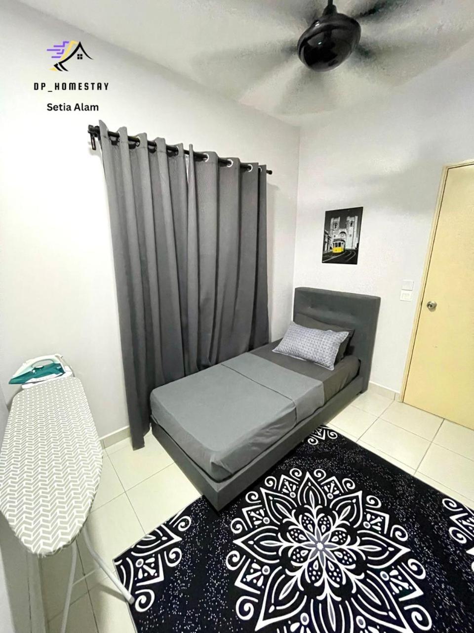 Dp Islamic Homestay Setia Alam Bagian luar foto